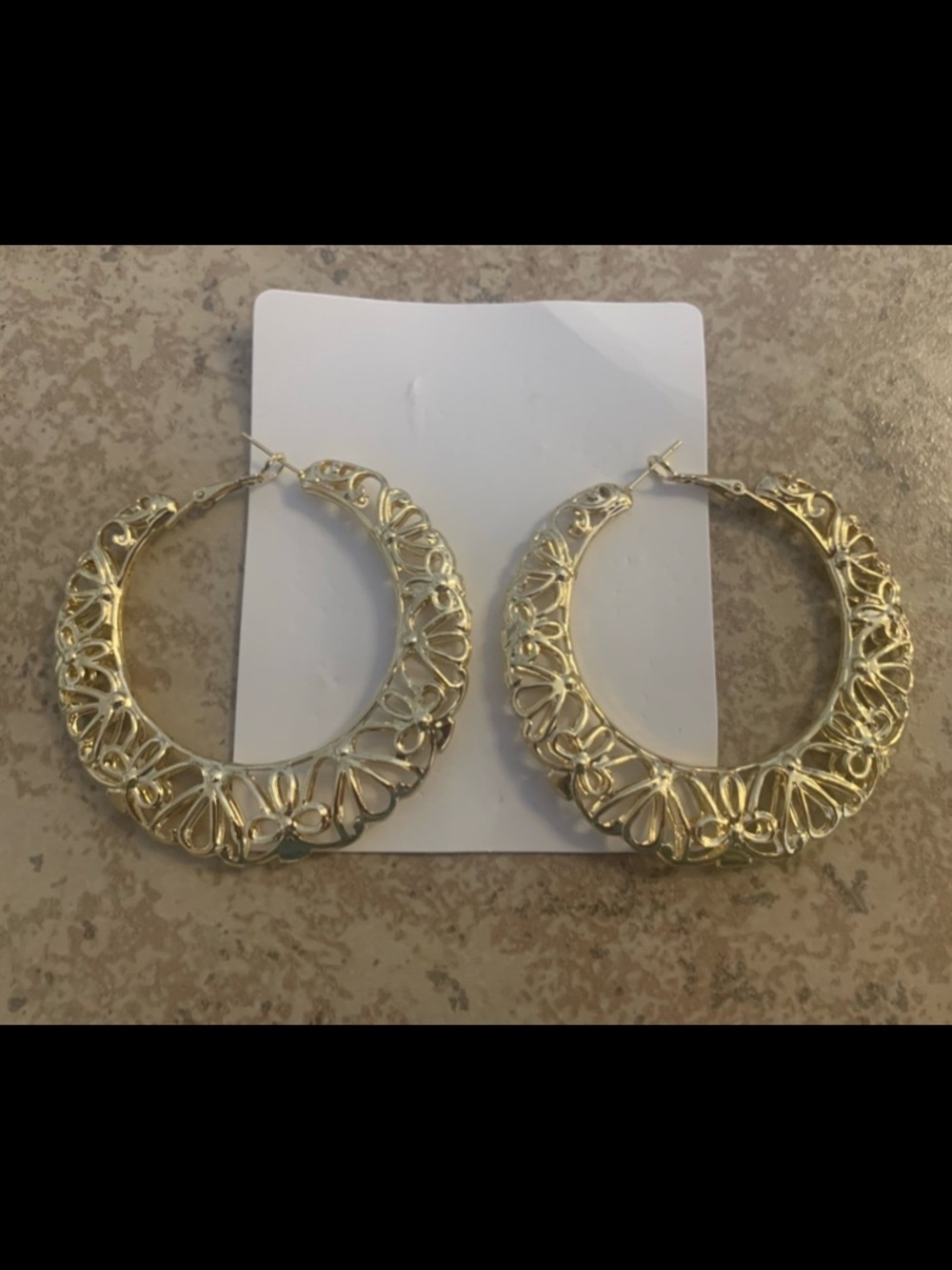 New! Women Earrings Set - Western Fashion Versatile Easy Hollow Floral Design.